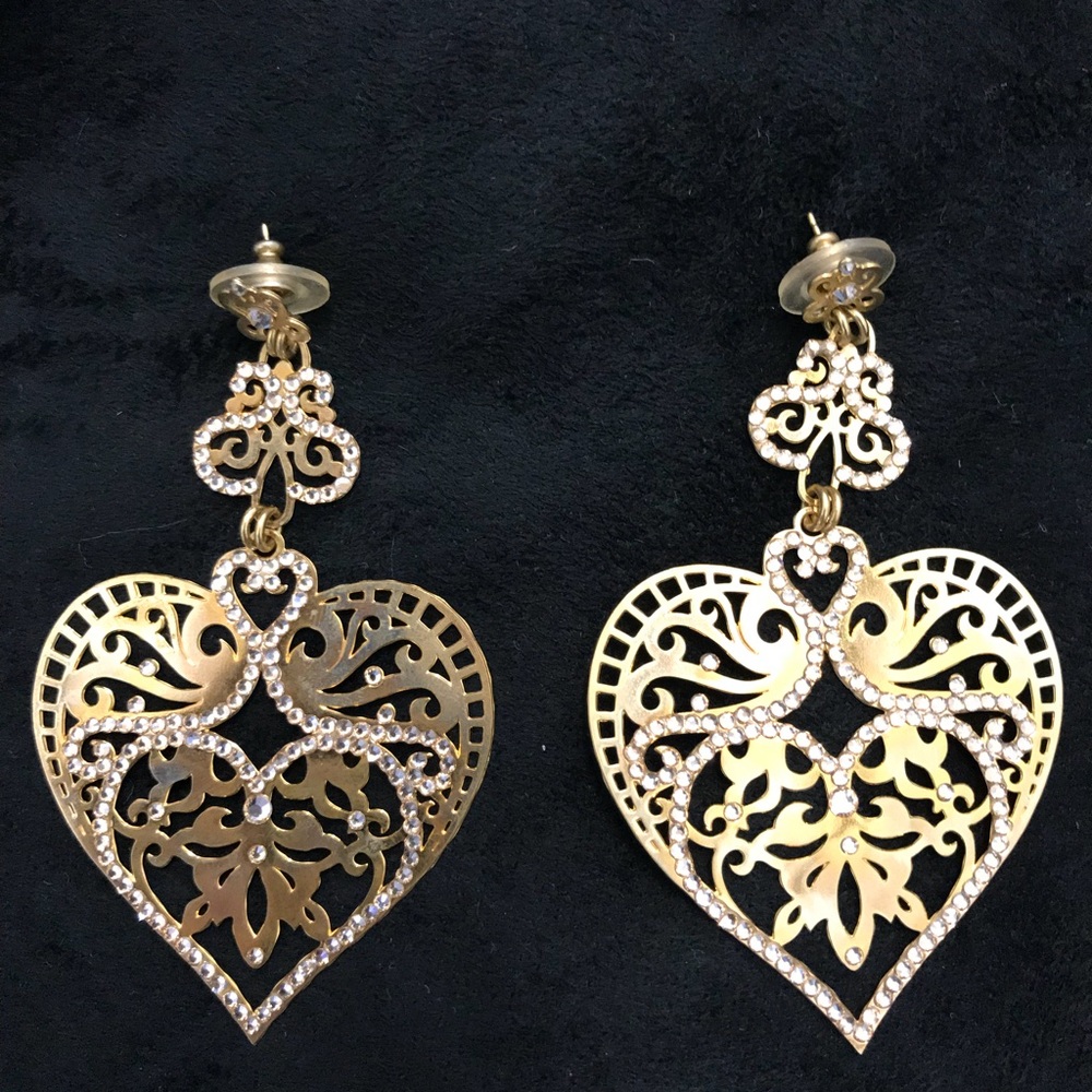 LK Designs heart-shaped Earrings